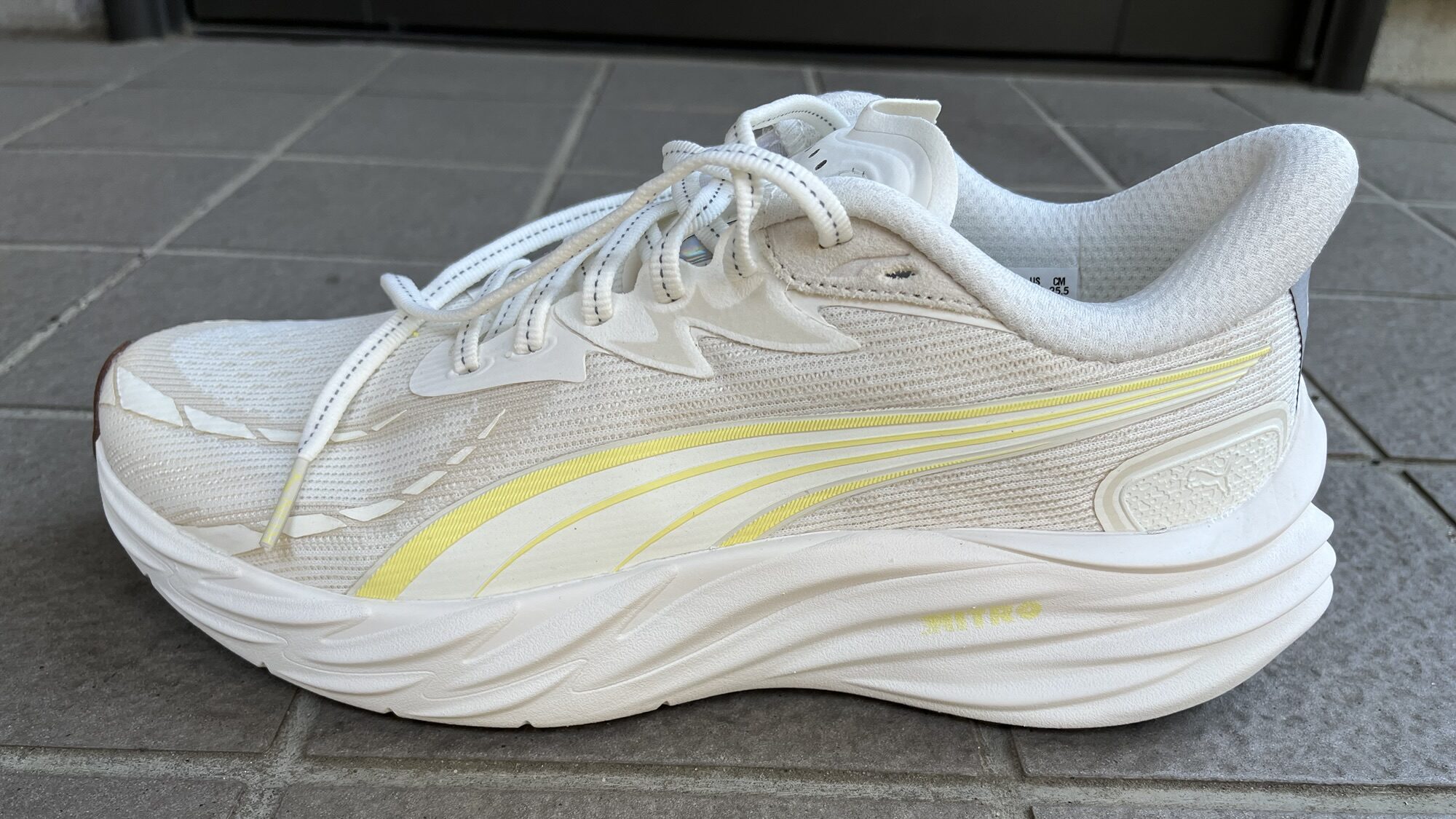 PUMA ヴェロシティニトロ4外観2