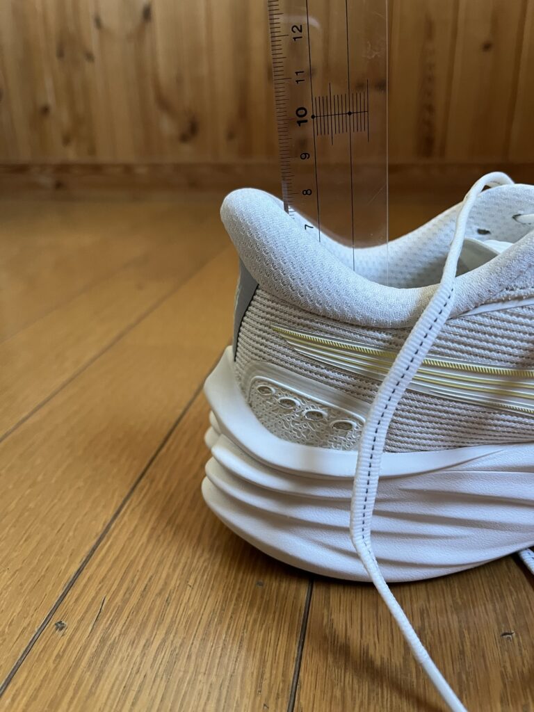 PUMA ヴェロシティニトロ4ヒール高さ