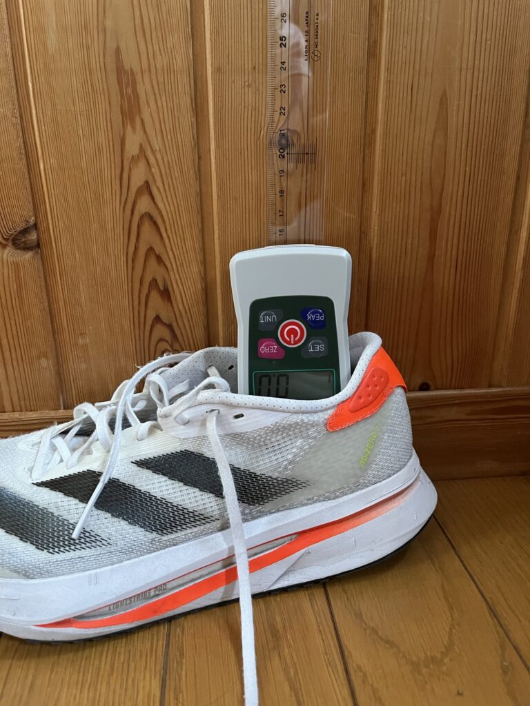 Adidas 　アディゼロ　SL2　クッション性