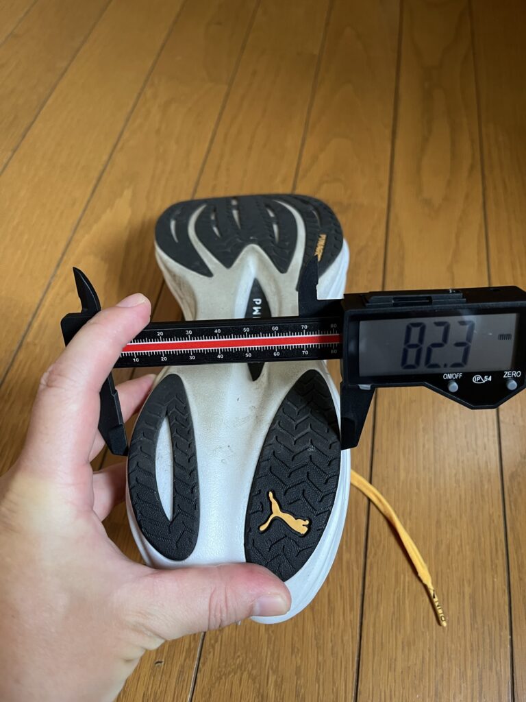 PUMAディヴィエイトニトロ3かかと部幅