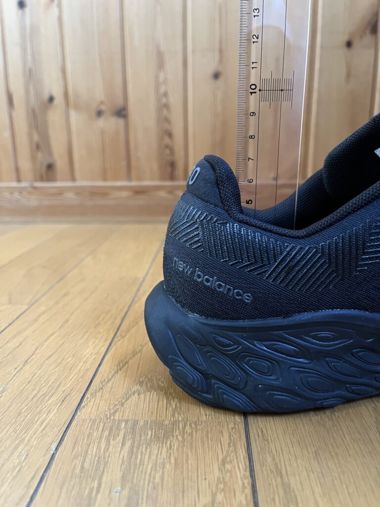 New Balance Fresh Foam v14 880 GORE-TEX　ヒール高さ