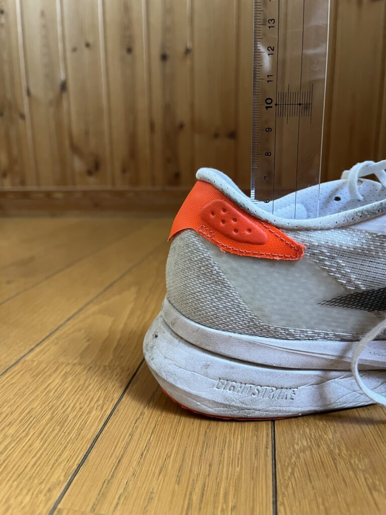 Adidas 　アディゼロ　SL2　かかと部高さ
