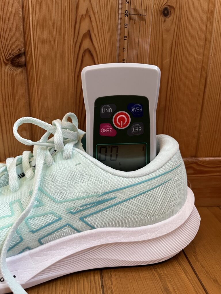 アシックス エボライドスピード3 クッション性
