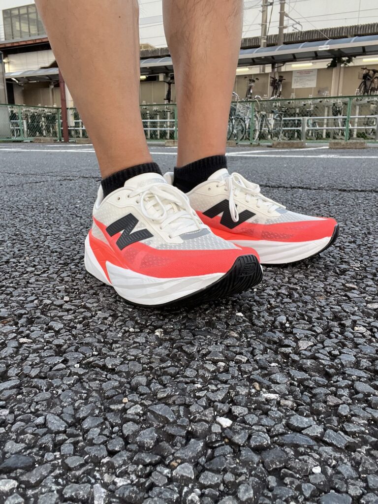 New Balance FuelCell Rebel v5レビュー写真外観2