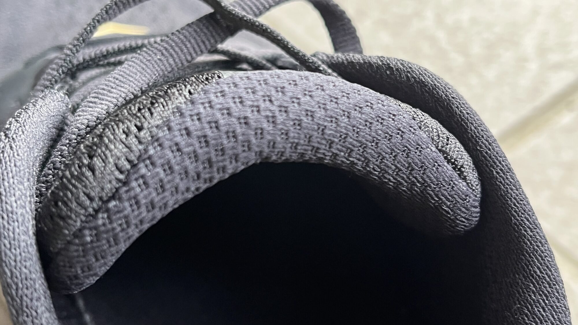 HOKAクリフトン10シュータンのレビュー写真