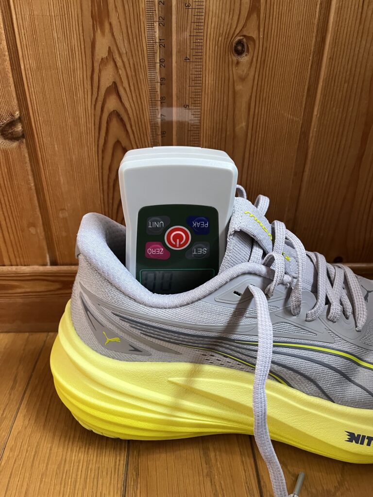 PUMA マグマックスニトロ2クッション性