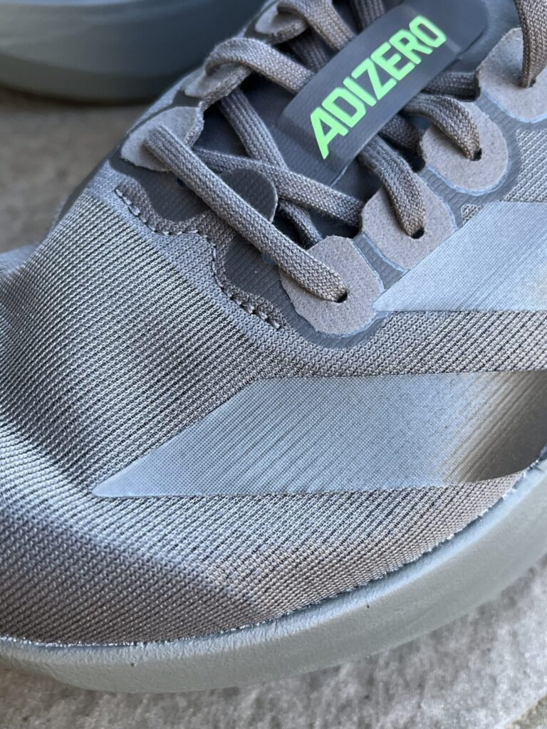 アディダス　アディゼロ EVO SL　アッパー1