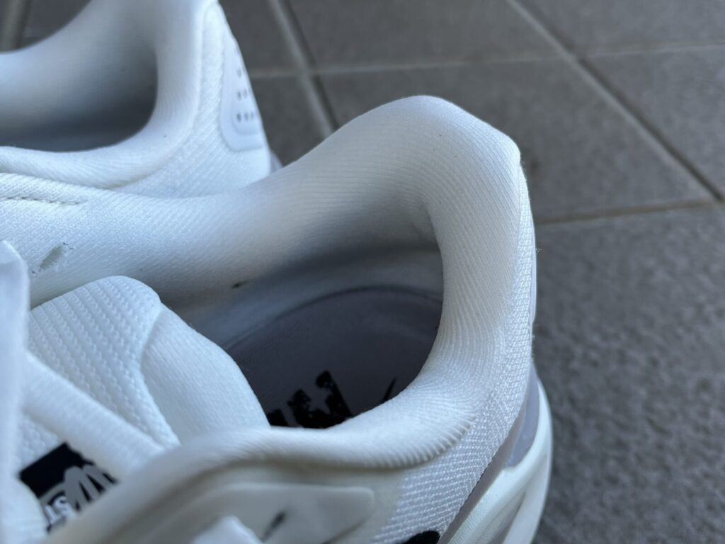 ストラクチャー26　レビュー　履き口1