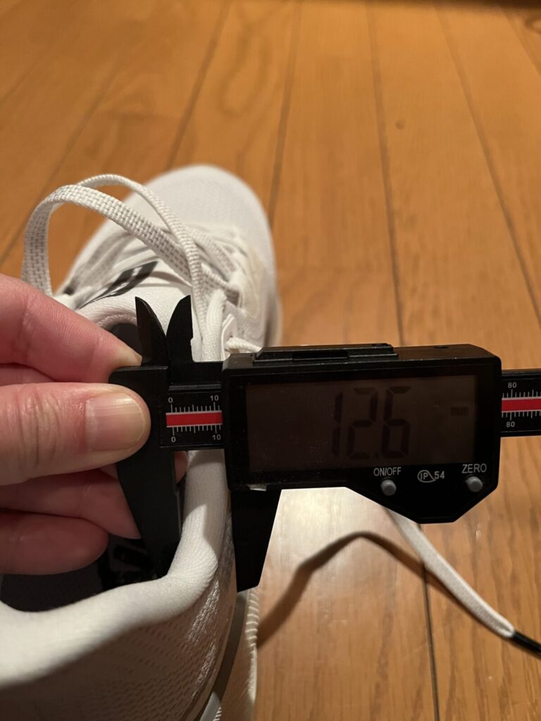 ナイキ　ペガサス41　サイド厚み