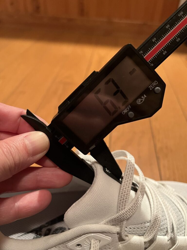 ナイキ　ペガサス41　シュータン厚み