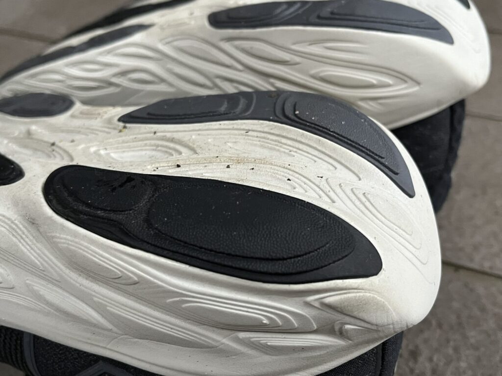 Fresh Foam X 1080 v14アウトソールかかと部