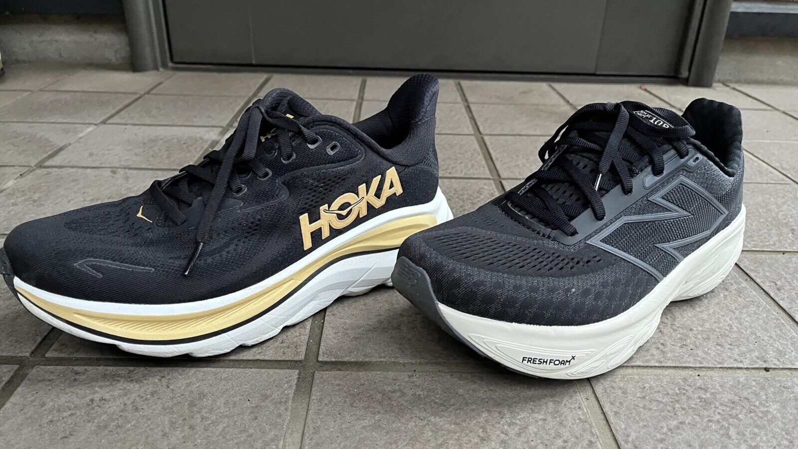 クリフトン10 vs Fresh Foam X 1080 v14　徹底比較レビュー　正面から見た写真
