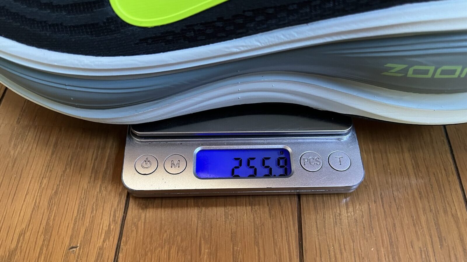 ボメロプラスレビュー　重さ