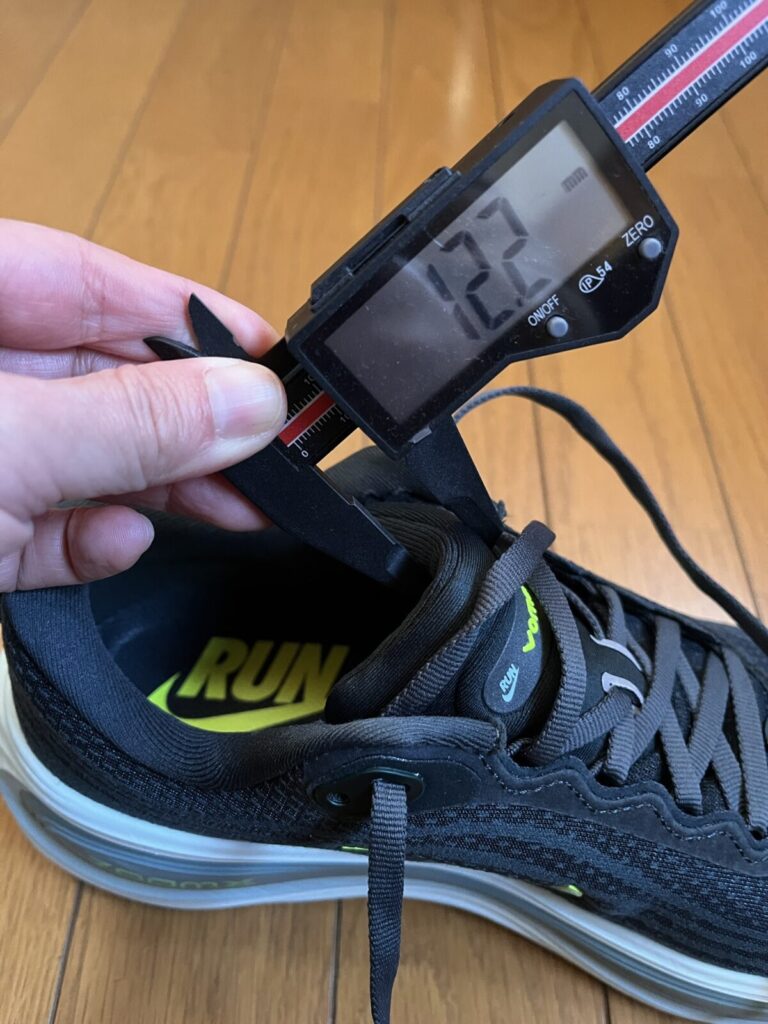 ボメロプラスレビュー　シュータン厚み