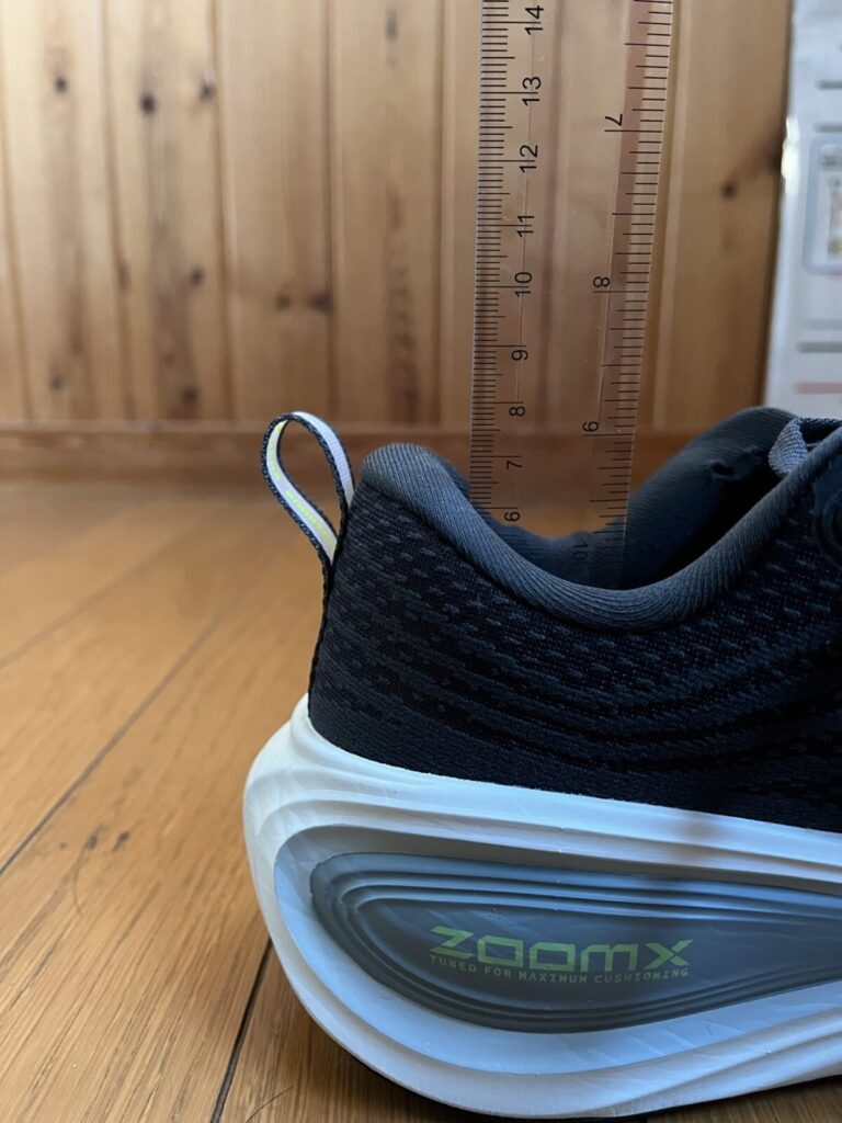 ボメロプラスレビュー　ヒール高さ