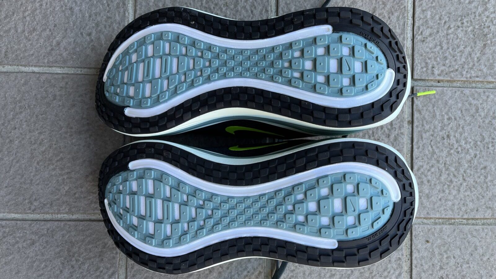 ボメロプラスレビュー　アウトソール