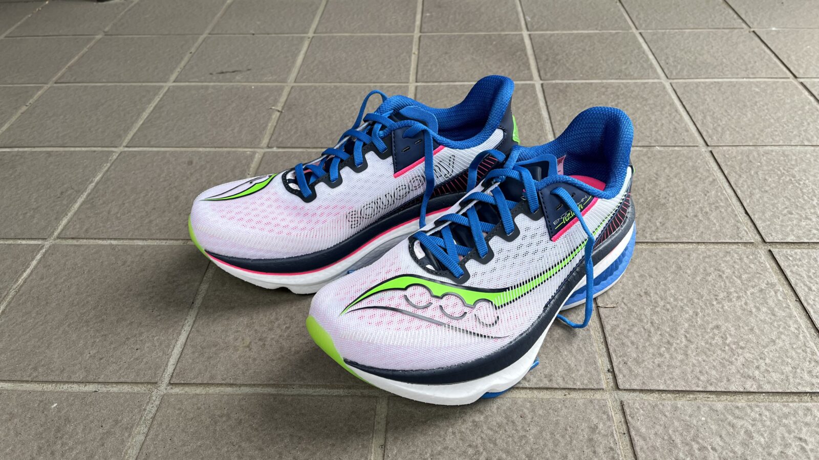 エンドルフィン　アズーラ　外観2