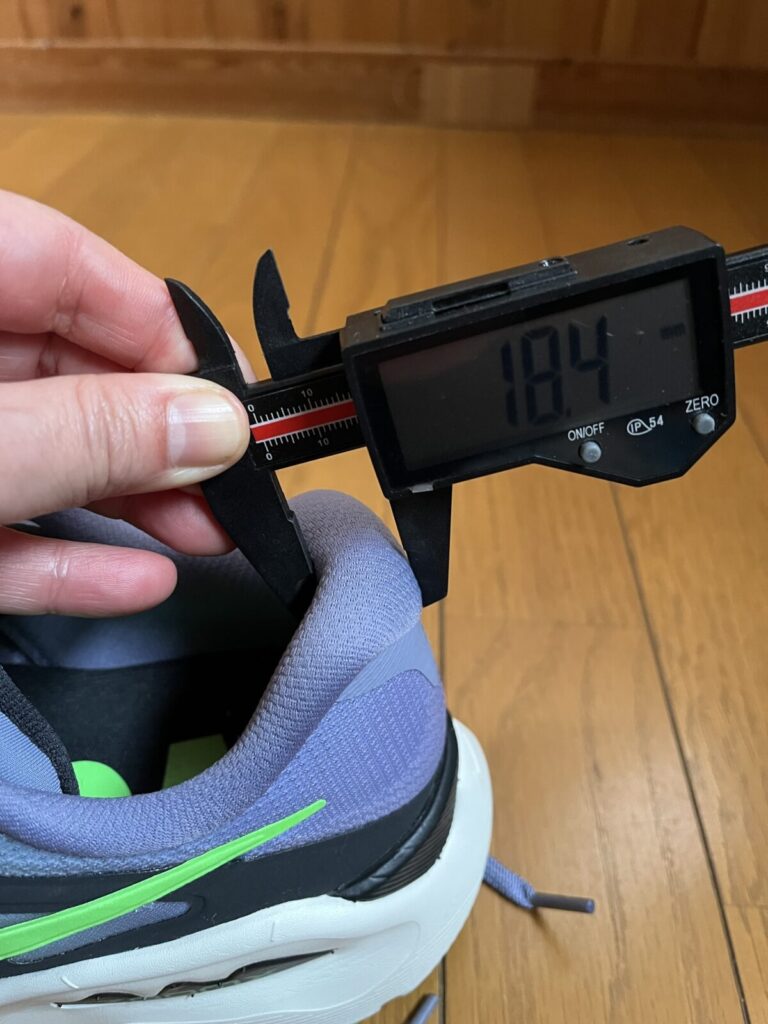 ストラクチャープラス　徹底レビュー　ヒール厚み