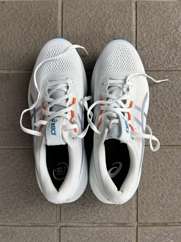 ゲルキュムラス28　徹底レビュー　履いてみた1