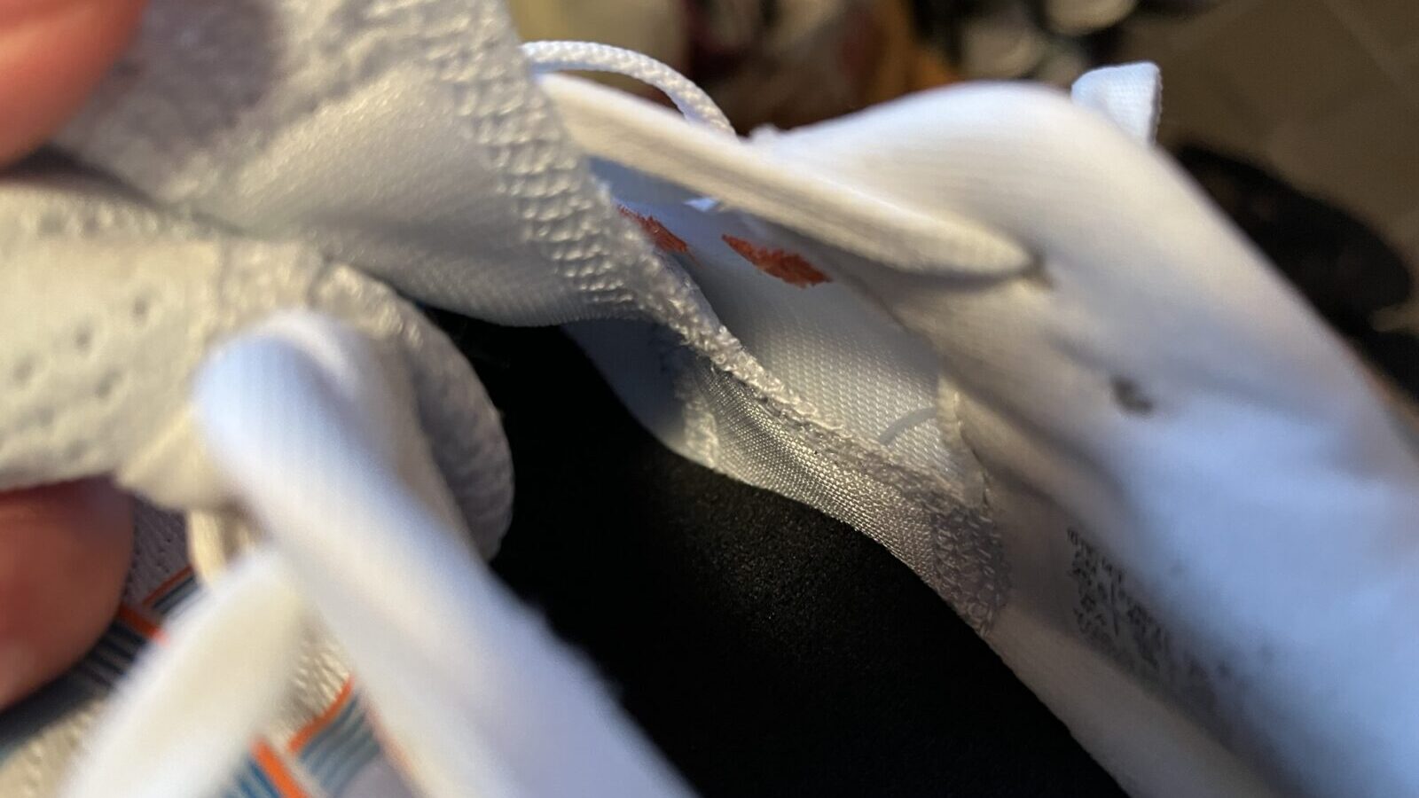 ゲルキュムラス28　ガセットタン構造